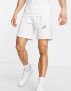 Nike - Hvide shorts i frotté
