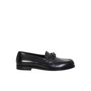 VLogo plakat loafers. Raffineret og alsidigt design, denne sko er ideel til dem, der elsker et afslappet look.