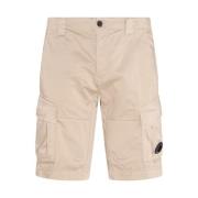 Lette beige shorts til sommeren