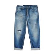 Løstsiddende Jeans med Juvelknap