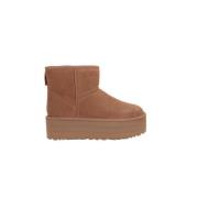 Brune Ruskind Flatform Støvler med UGGplush™