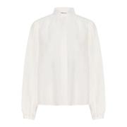 Elegant hvid bluse med ståkrave