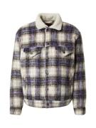 LEVI'S ® Overgangsjakke 'Vintage Fit Sherpa Trucker'  ecru / brun / lyselilla / sort