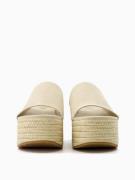 Bershka Pantoletter  beige