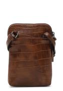 Tamaris Skuldertaske ' TAS Alessia Kroko '  cognac