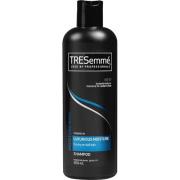 TRESemmé Luxurious Moisture Shampoo 500 ml