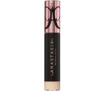 Anastasia Beverly Hills Magic Touch Concealer 9