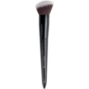 Brushworks No. 7 Angled Blush Brush