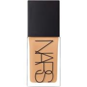 NARS   Light Reflecting Foundation Vanuatu