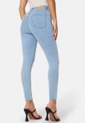 BUBBLEROOM Sandy Highwaist Superstretch Bleached denim 40