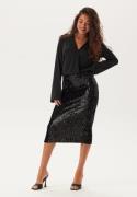 Happy Holly Sequin Trumpet Sleeve Midi Dress Black 40/42