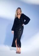 Bubbleroom Occasion Sequin Wrap Gown Black L