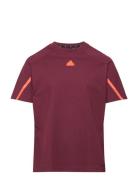Designed 4 Gameday T-Shirt Sport T-Kortærmet Skjorte Red Adidas Sportswear