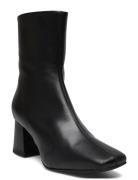 Bialine Karré Boot Crust Shoes Boots Ankle Boots Ankle Boots With Heel Black Bianco