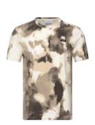 Camo All Over Print T-Shirt Tops T-Kortærmet Skjorte Brown Calvin Klein