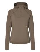 Free Motion Half Zip Sport Sweatshirts & Hoodies Hoodies Brown Röhnisch