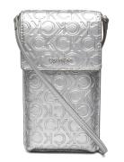 Ck Must Ph Pouch Xbody_Emb Mobilaccessory-covers Ph Cases Silver Calvin Klein