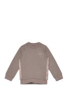 Hmlwulbato Sweatshirt Sport Sweatshirts & Hoodies Sweatshirts Beige Hummel