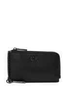 Ck Daily Zip Cardholder W/Chain Bags Card Holders & Wallets Card Holder Black Calvin Klein