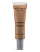 Skinonym Semi-Matte Peptide Foundation Foundation Makeup MÁDARA