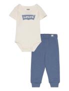 Levi's® Batwing Bodysuit And Joggers Set Sets Sets With Short-sleeved T-shirt Blue Levi's