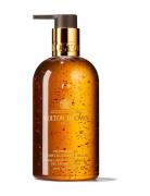 Mesmerising Oudh Accord & Gold Fine Liquid Hand Wash Shower Gel Badesæbe Nude Molton Brown