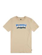 Levi's® Forrested Mountains Batwing Tee Tops T-Kortærmet Skjorte Beige Levi's