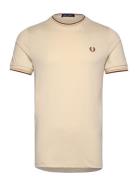 Twin Tipped T-Shirt Designers T-Kortærmet Skjorte Cream Fred Perry