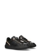 Tommy Hilfiger Low-Cut Lace-Up Sneaker: Black/Platinum Low-top Sneakers Black Tommy Hilfiger