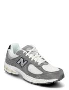 New Balance 2002R Sport Men Sport Shoes Sport Sneakers Sport Low Top Sneakers Grey New Balance