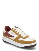 Fxventuno Wtr Sport Men Sport Shoes Sport Sneakers Sport Low Top Sneakers Gold FILA