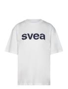 Swaustin Boxy Logo Ss T-Shirt Tops T-shirts & Tops Short-sleeved White Svea