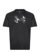 Ua M Tech Print Fill Ss Sport Men Men Sports Clothes Sport Tops Sport T-Skjorte Black Under Armour