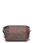 Hilo Wash Bag W3 Toilettaske Brown Rains