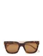 Nancy Accessories Sunglasses D-frame- Wayfarer Sunglasses Brown A.Kjærbede