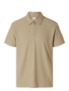 Slhrelax-Plisse Half Zip Ss Polo Ex Tops Polos Short-sleeved Beige Selected