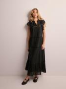 Neo Noir - Maxikjoler - Black - Ankita S Voile Dress - Kjoler - Maxi Dresses