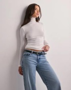 Nelly - Hvid - Soft Turtleneck Top