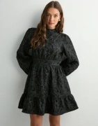 Pieces - Sort - Pcorini Ls Short Dress Wvn D2D